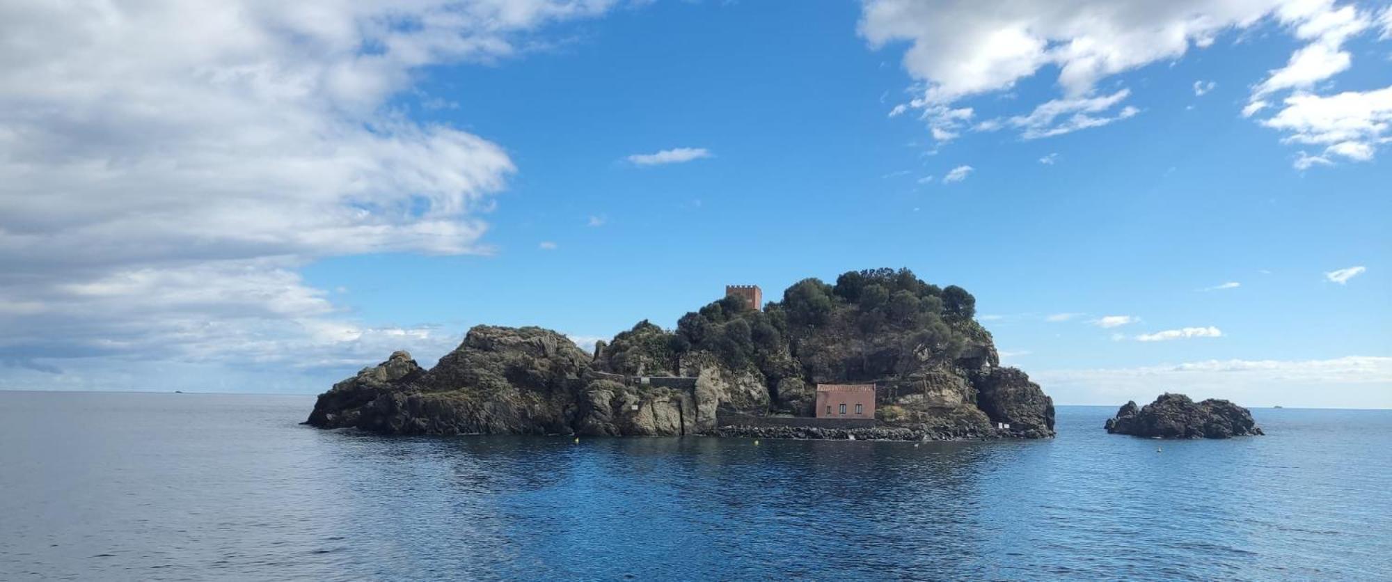 Ferienwohnung Sara Casa Acitrezza Aci Castello Exterior foto